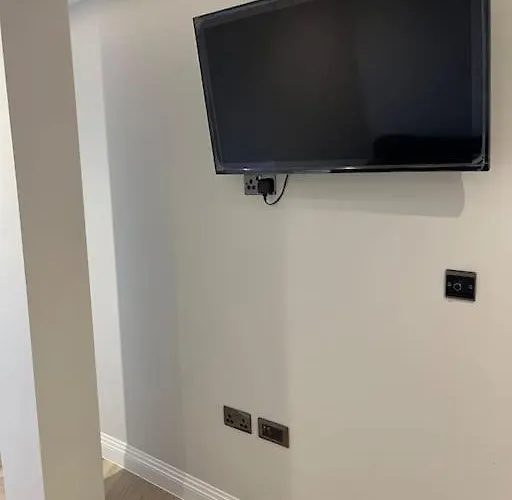 1 Bed Flat